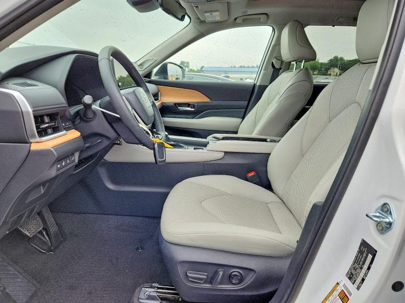 2026 TOYOTA GRAND HIGHLANDER HYBRID LIMITED 7