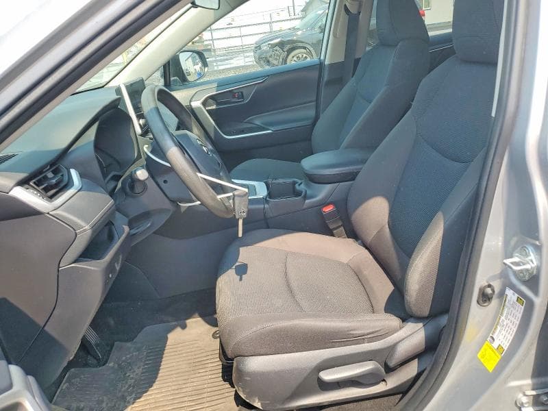 2024 TOYOTA RAV4 LE 7