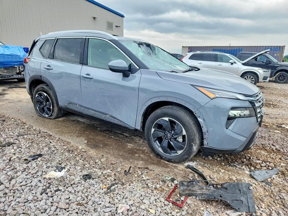2026 NISSAN ROGUE SV 4