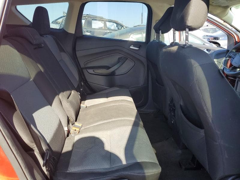 2019 FORD ESCAPE SE 10