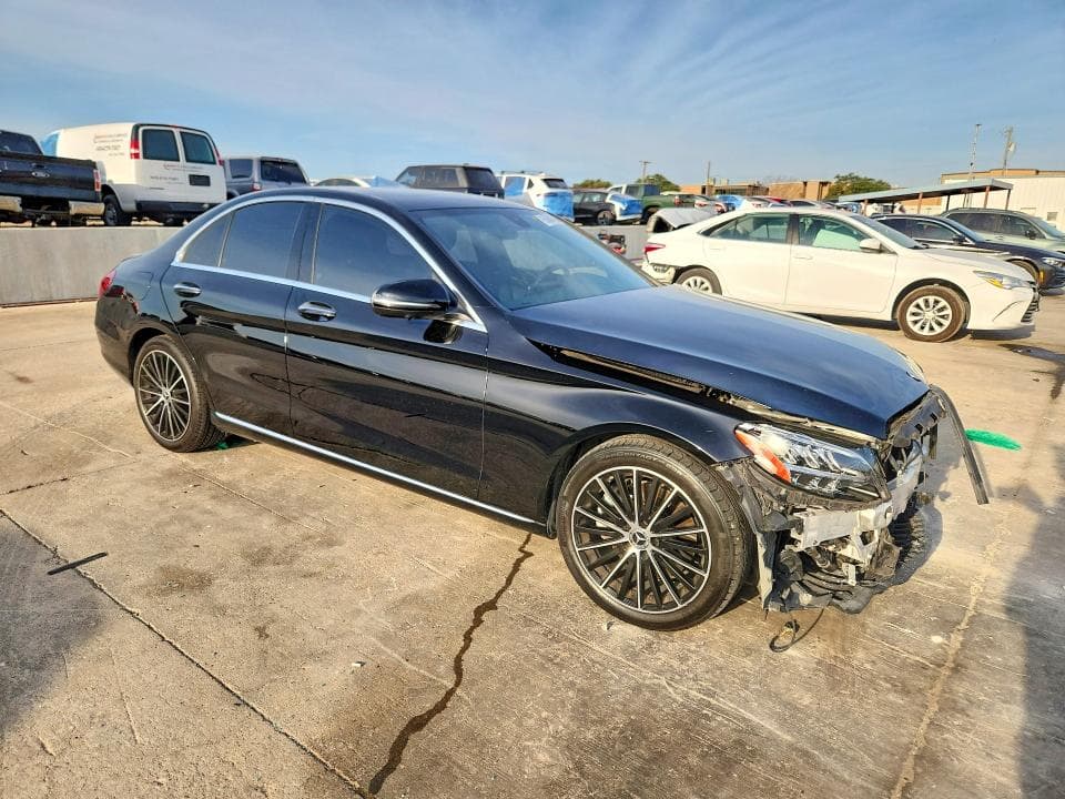 2021 MERCEDES-BENZ C 300 4