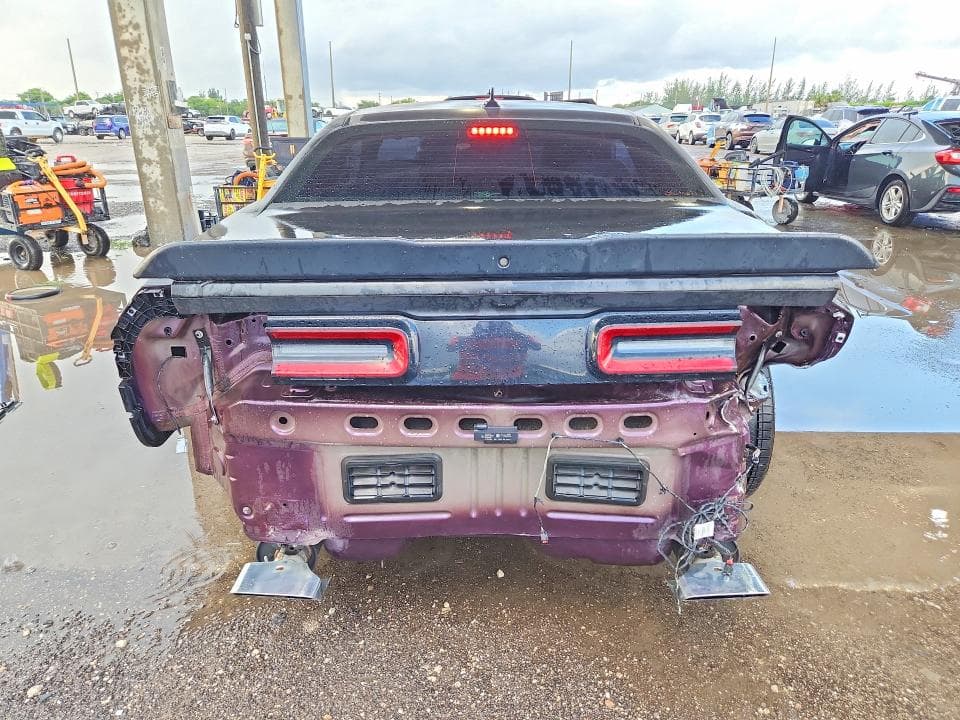 2021 DODGE CHALLENGER SXT 6