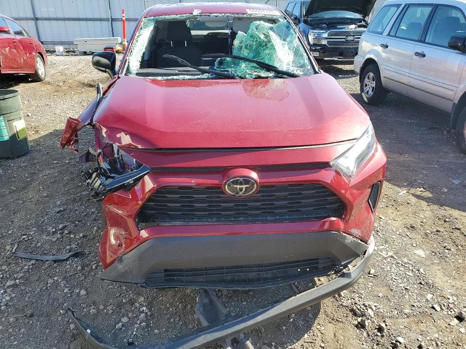 2024 TOYOTA RAV4 LE 5