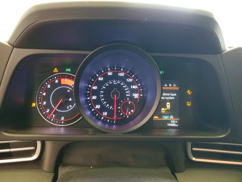 2023 HYUNDAI ELANTRA SE 9