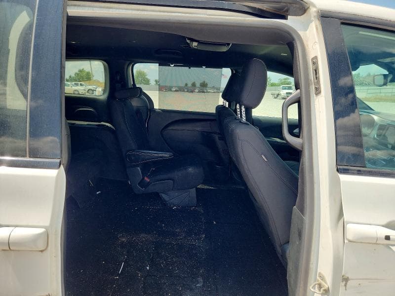 2018 CHRYSLER PACIFICA TOURING PLUS 11