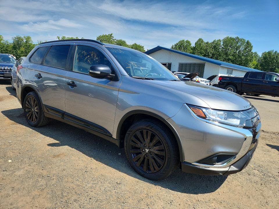 2020 MITSUBISHI OUTLANDER SE 4