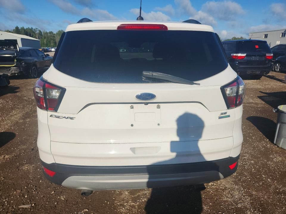 2017 FORD ESCAPE SE 6