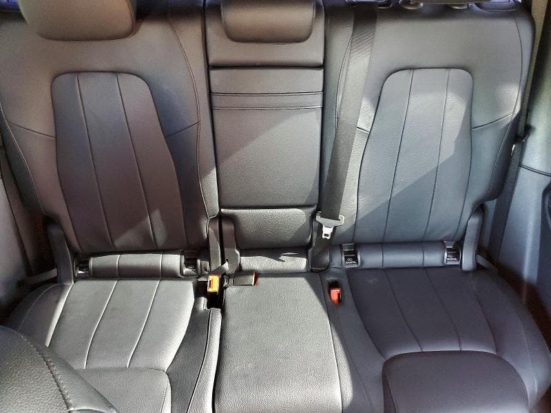 2021 MERCEDES-BENZ GLB 250 250 10