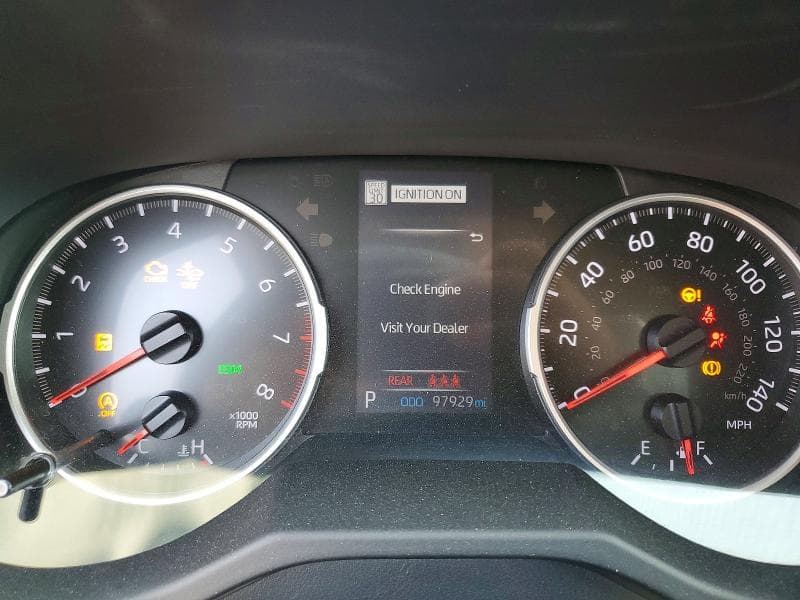 2021 TOYOTA RAV4 XLE 9
