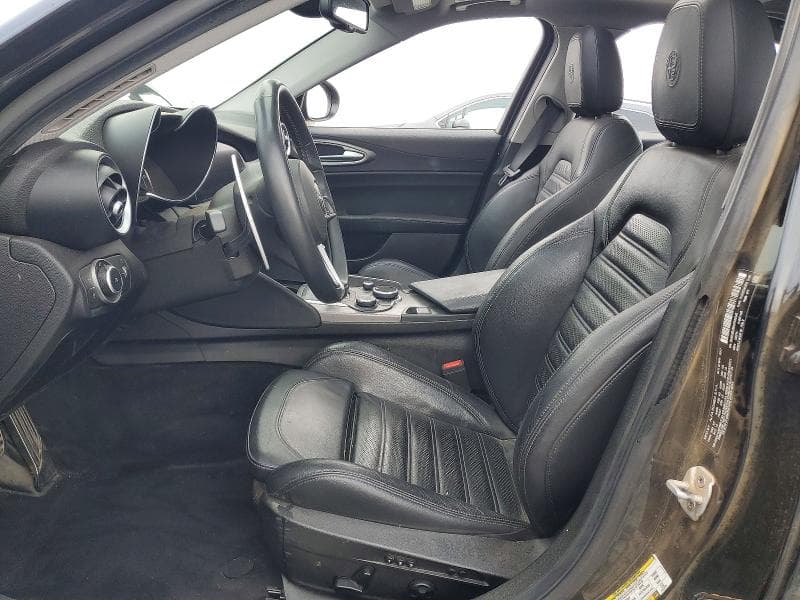2017 ALFA ROMEO GIULIA TI 7