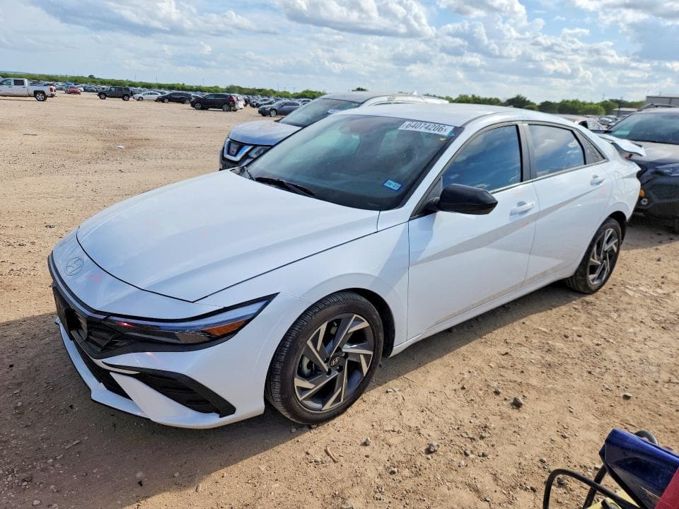 2025 HYUNDAI ELANTRA SEL SPORT - 1