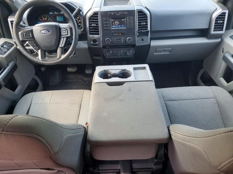 2017 FORD F150 SUPERCREW 8