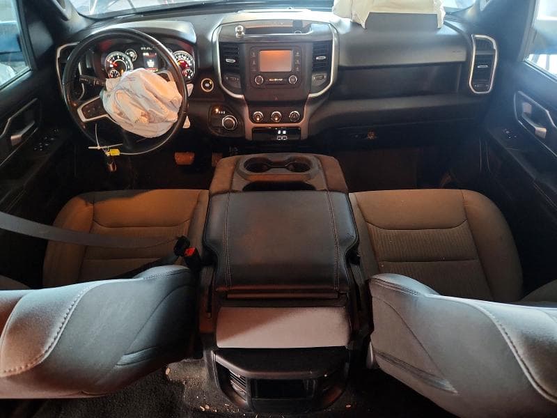 2023 RAM 1500 8