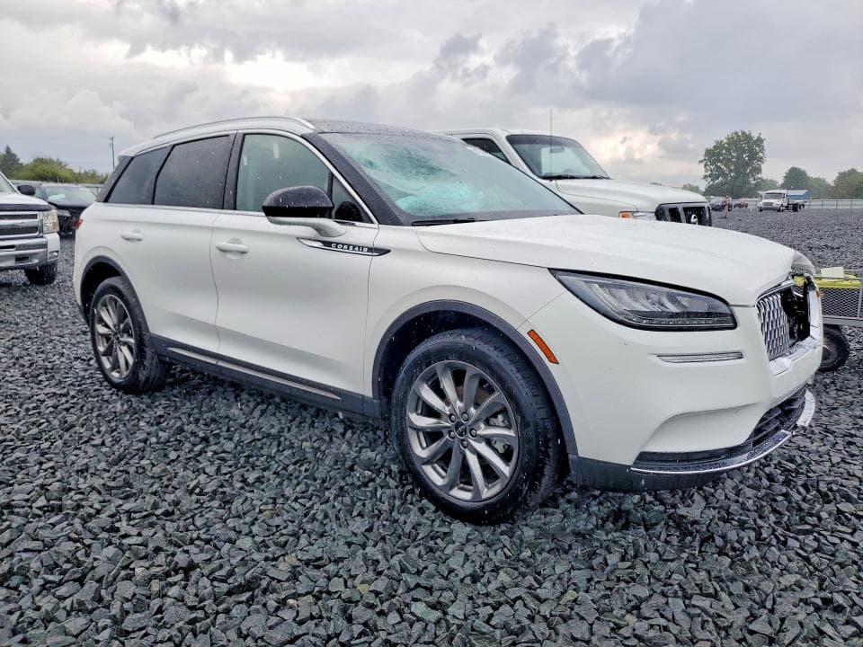 2020 LINCOLN CORSAIR 4