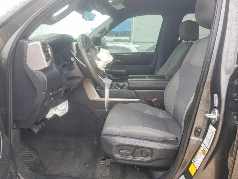 2025 TOYOTA TUNDRA SR5 7