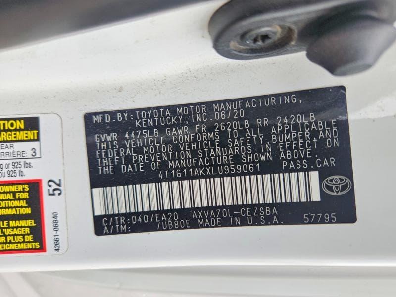 2020 TOYOTA CAMRY SE 12