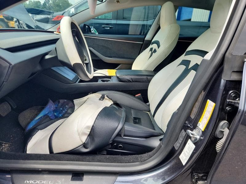 2025 TESLA MODEL 3 7