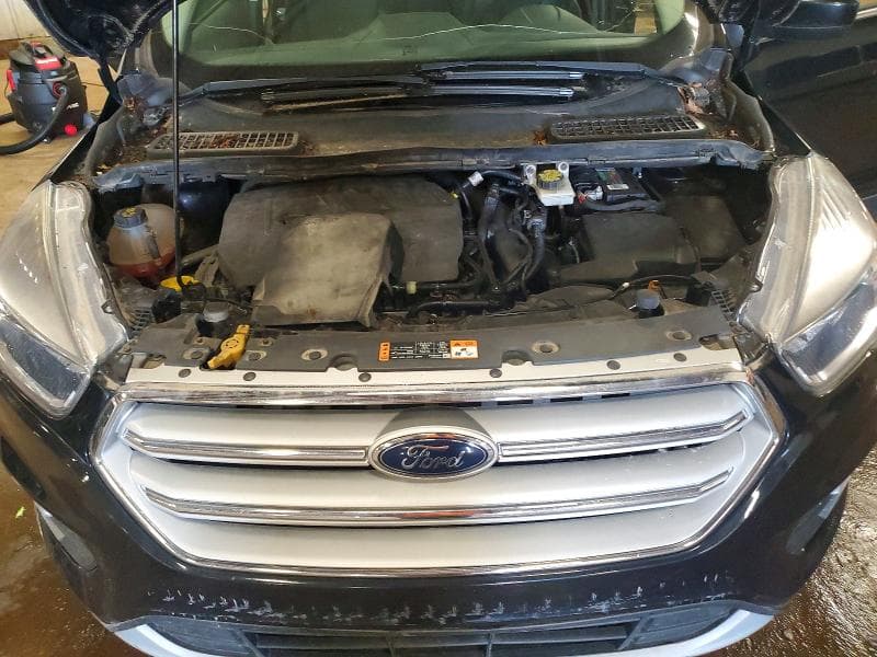 2018 FORD ESCAPE SE 11