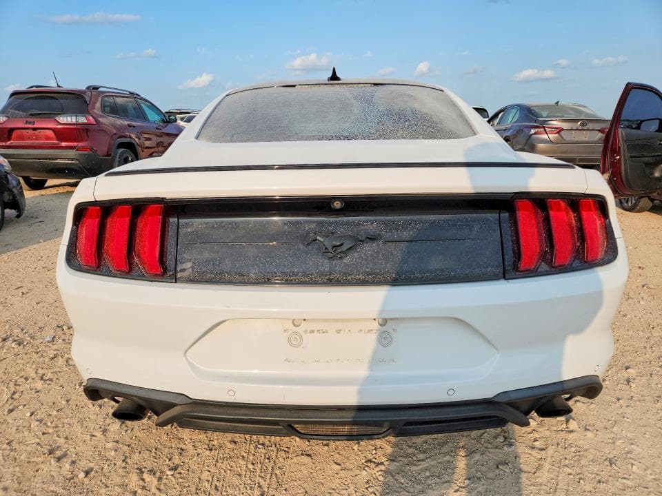 2020 FORD MUSTANG 6