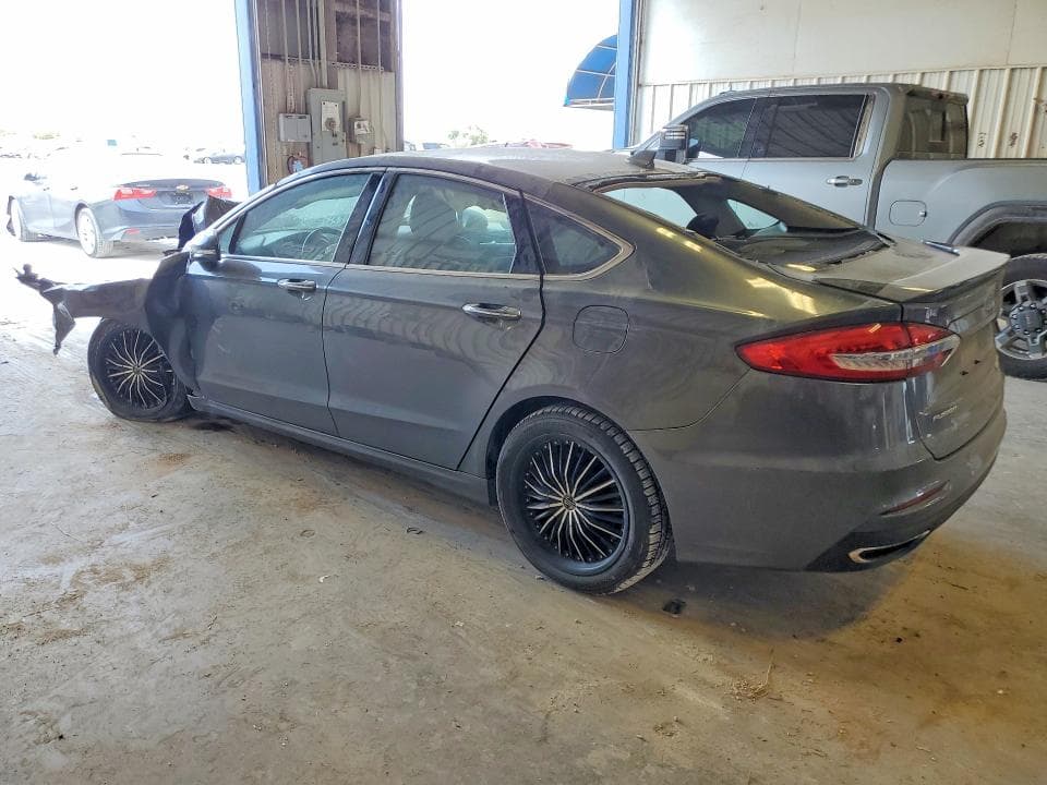 2019 FORD FUSION TITANIUM 2