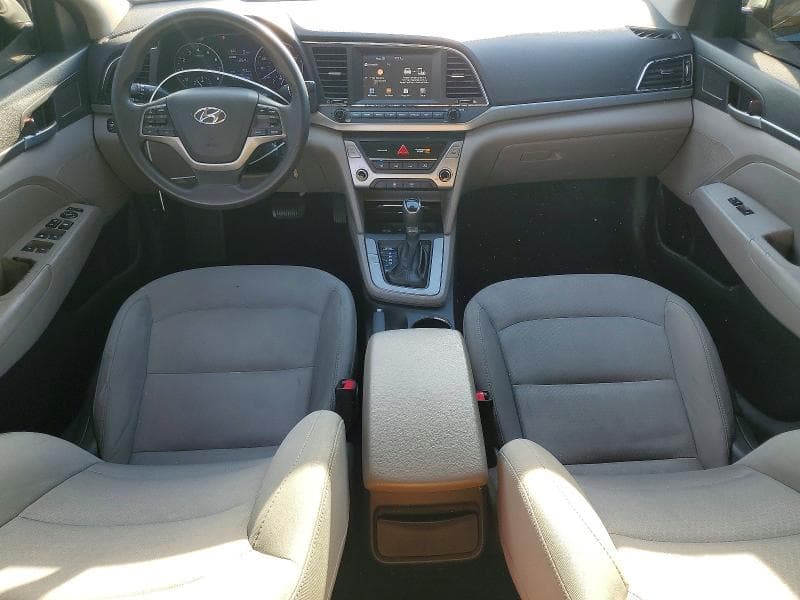 2017 HYUNDAI ELANTRA SE 8