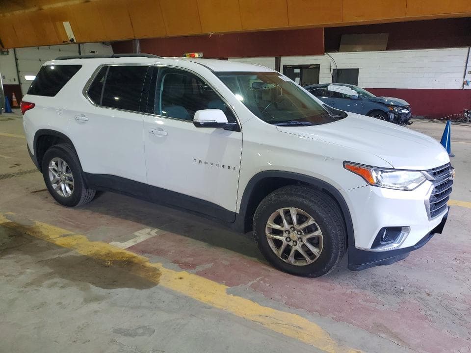 2019 CHEVROLET TRAVERSE LT 4
