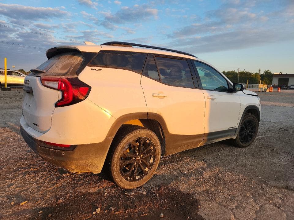 2022 GMC TERRAIN SLT 3