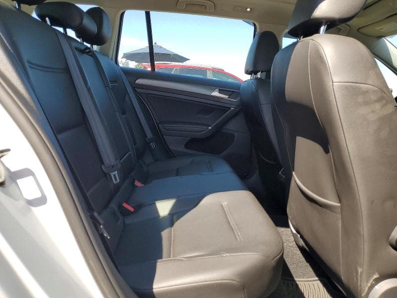 2019 VOLKSWAGEN GOLF SPORTWAGEN S 11