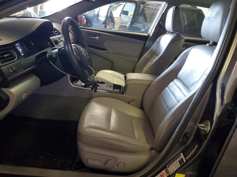 2017 TOYOTA CAMRY XLE 7