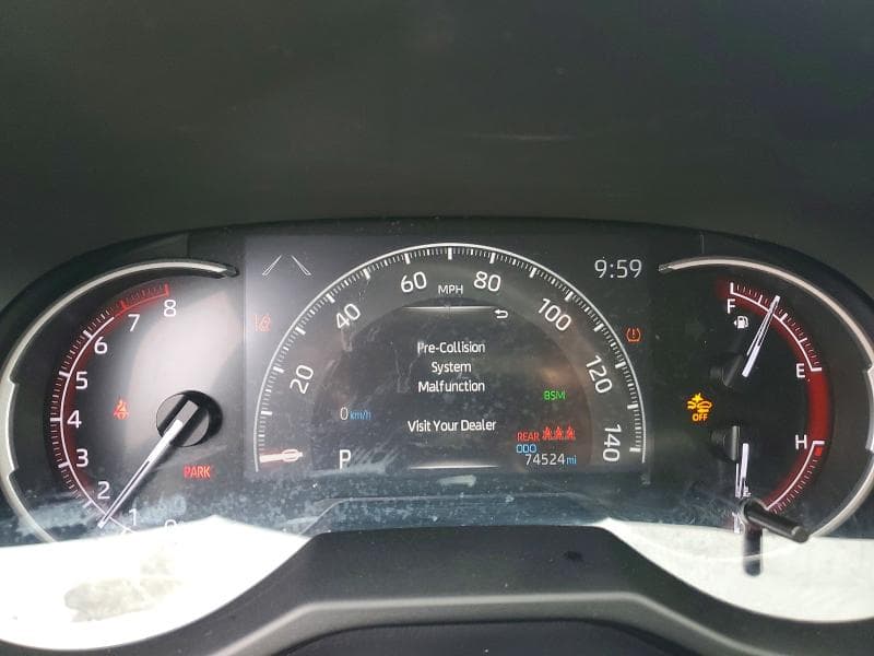 2023 TOYOTA RAV4 LE 9