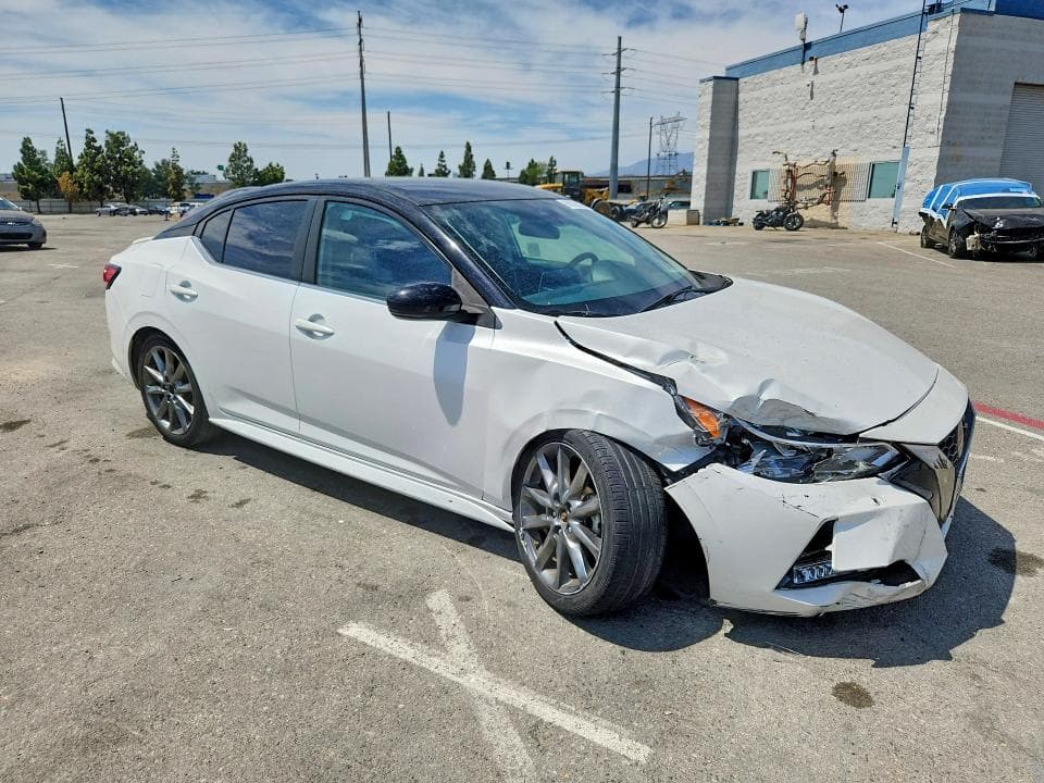 2021 NISSAN SENTRA SR 4