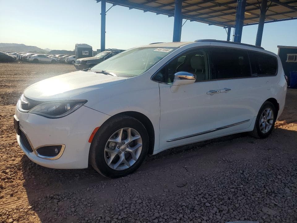 2019 CHRYSLER PACIFICA LIMITED - 1