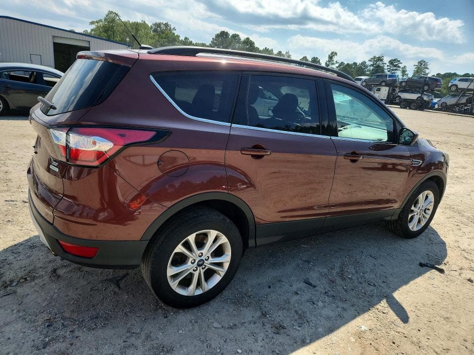 2018 FORD ESCAPE SE 3