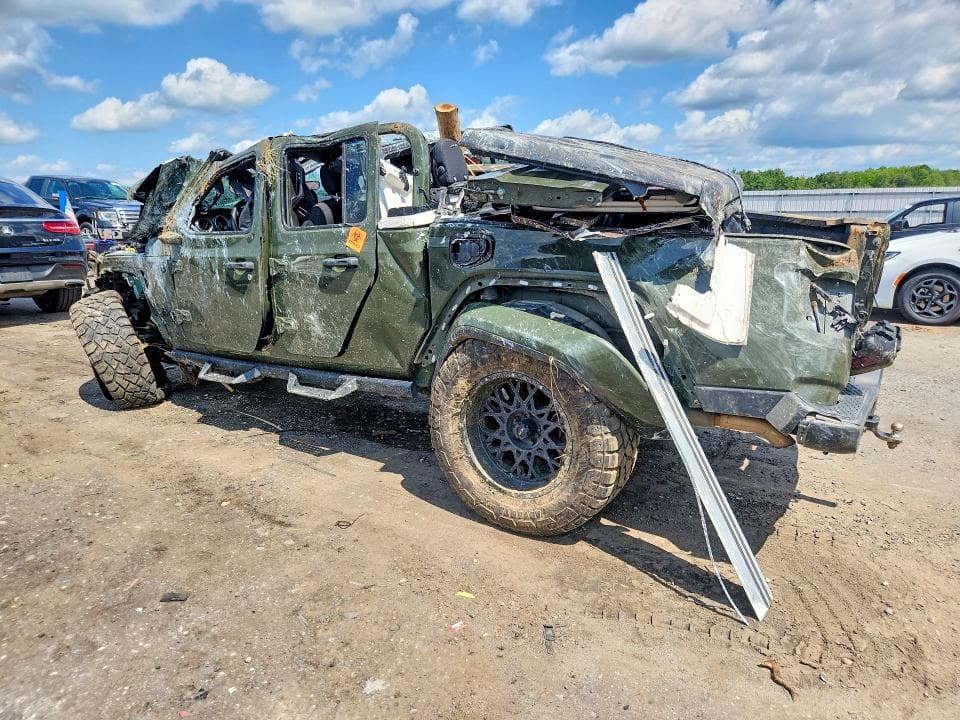 2023 JEEP GLADIATOR SPORT 2
