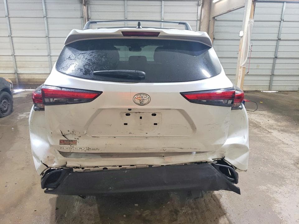 2022 TOYOTA HIGHLANDER L 6