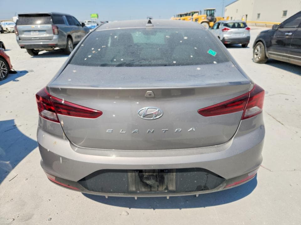 2020 HYUNDAI ELANTRA SEL 6