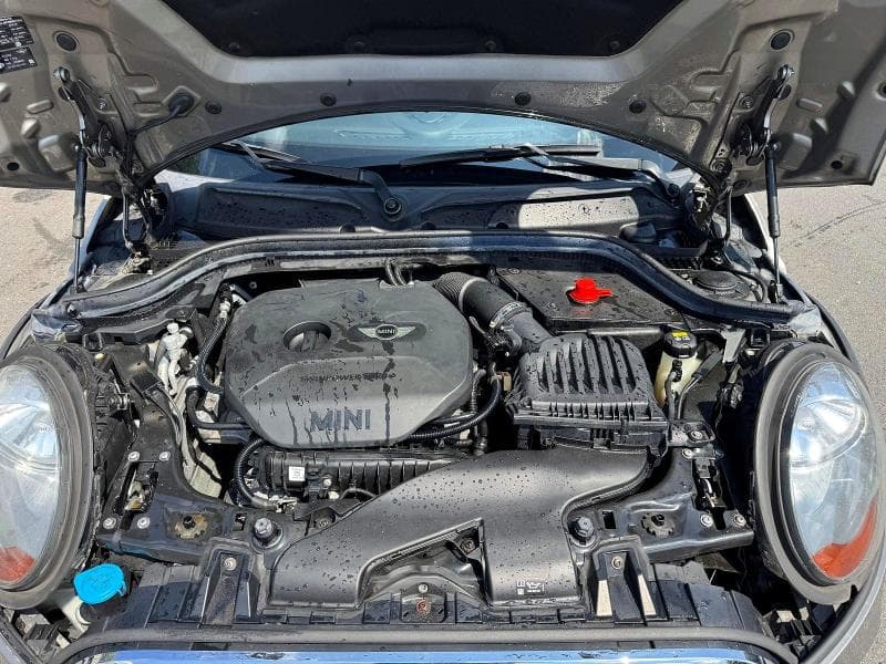 2018 MINI COOPER 8