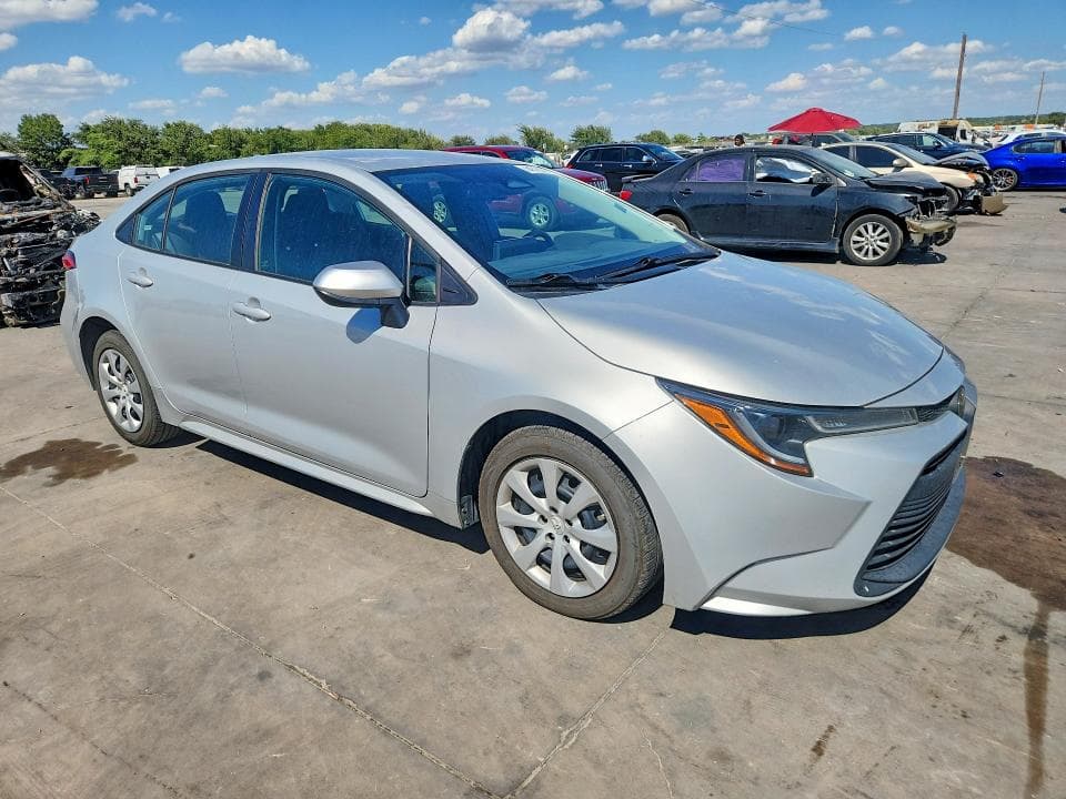 2023 TOYOTA COROLLA LE 4