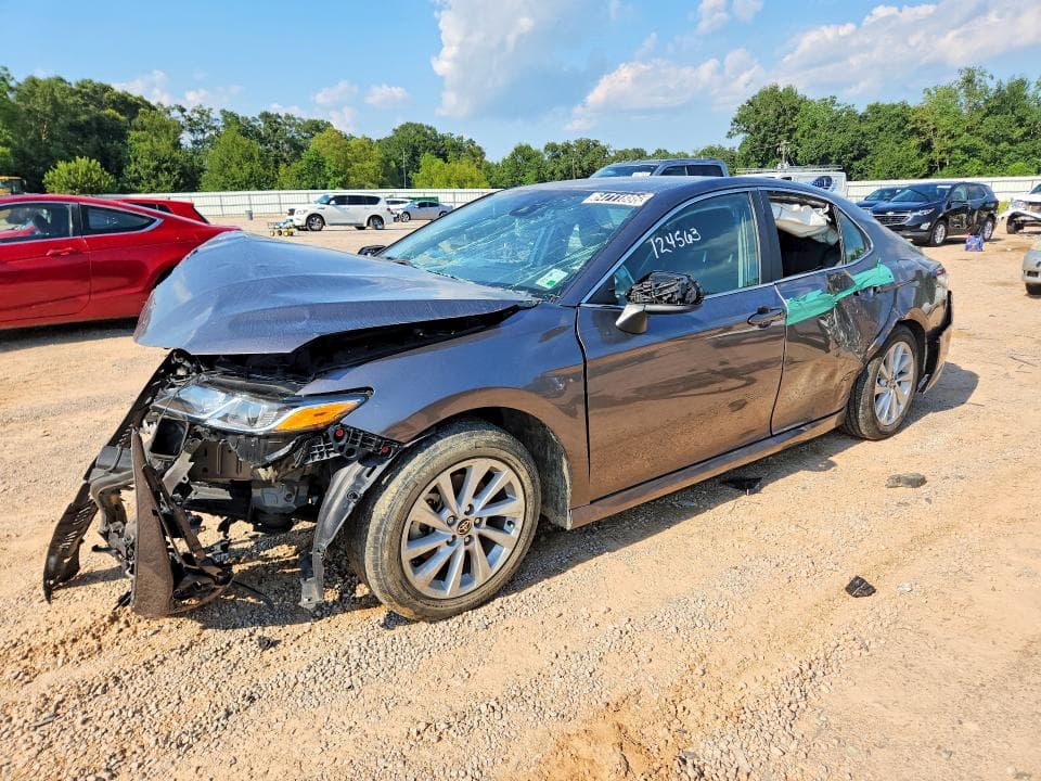 2023 TOYOTA CAMRY LE - 1
