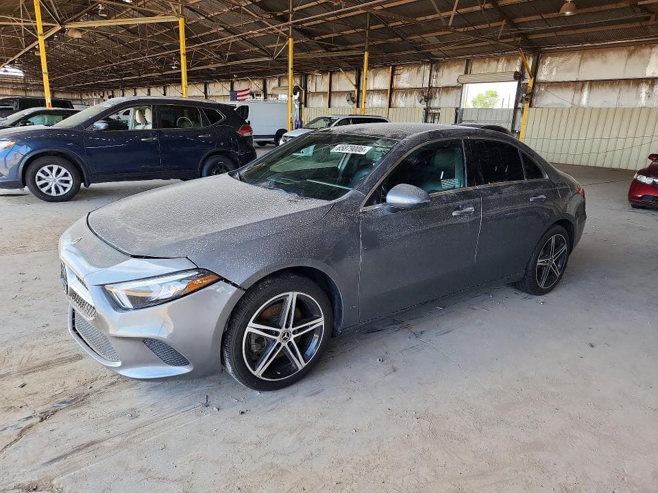 2019 MERCEDES-BENZ A 220