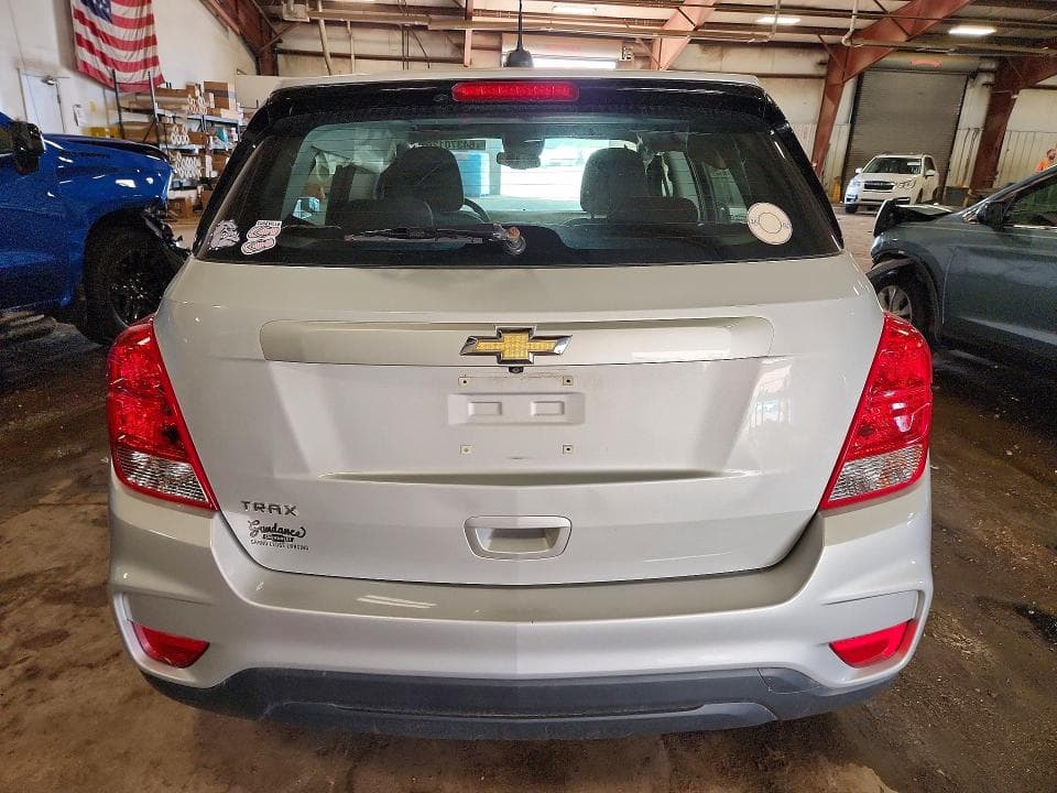 2017 CHEVROLET TRAX LS 6