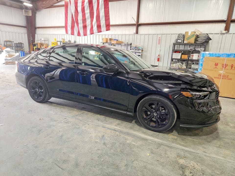 2025 HONDA ACCORD SE 4