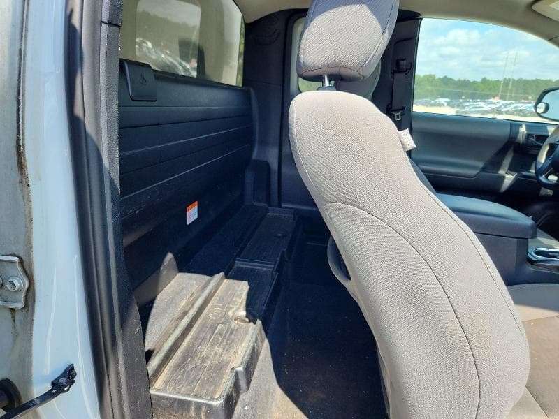 2019 TOYOTA TACOMA SR 10