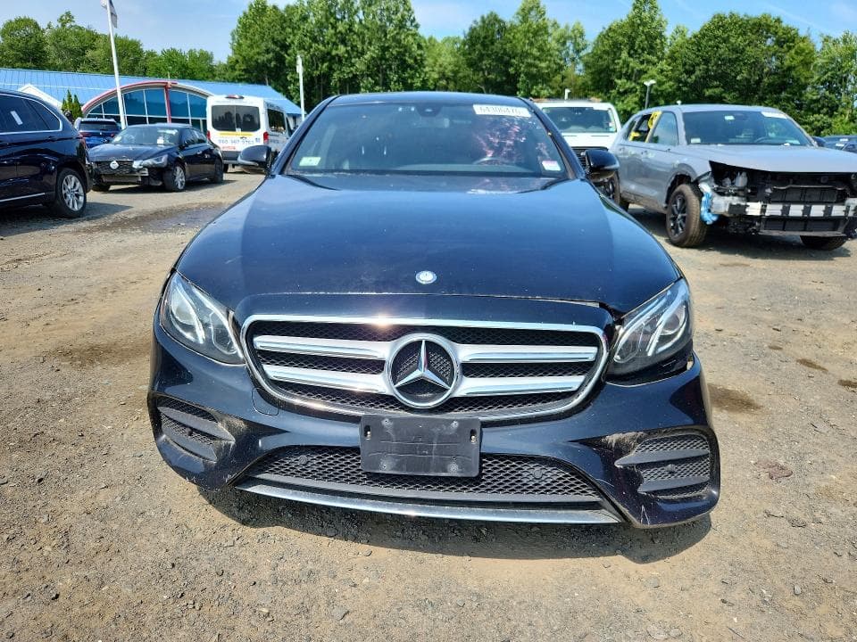 2017 MERCEDES-BENZ E 300 4MATIC 5
