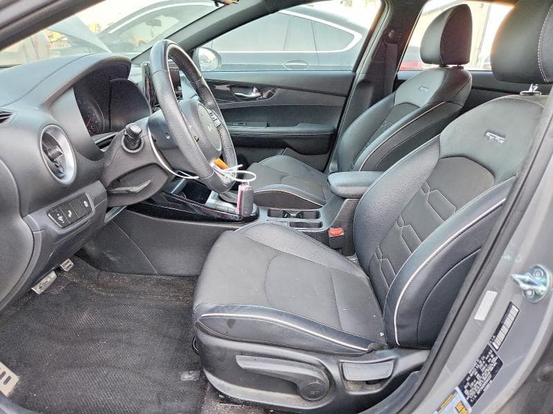 2023 KIA FORTE GT LINE 7
