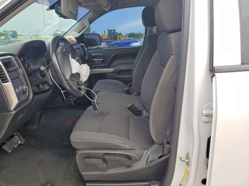 2018 CHEVROLET SILVERADO C1500 LT 7