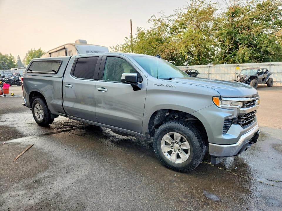 2023 CHEVROLET SILVERADO K1500 LT 4
