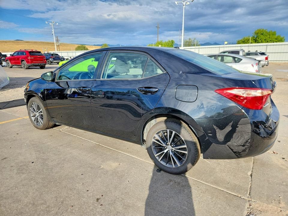2017 TOYOTA COROLLA LE 2