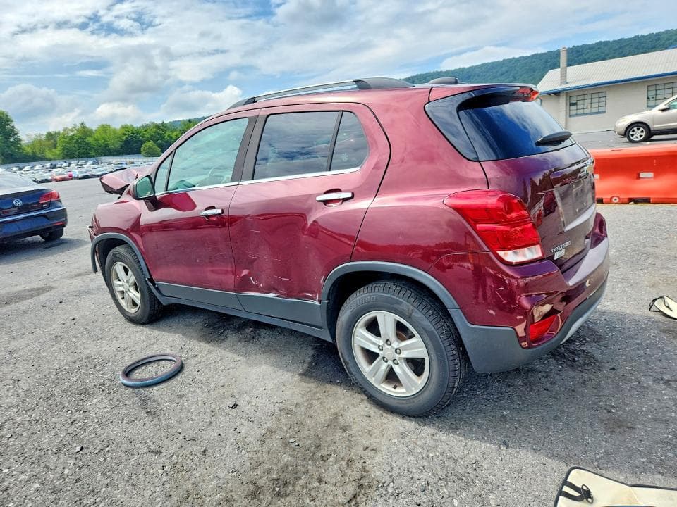 2017 CHEVROLET TRAX 1LT 2