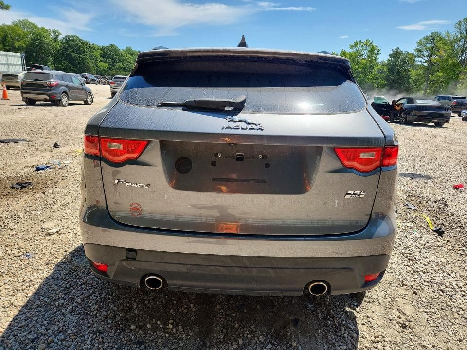 2017 JAGUAR F-PACE PREMIUM 6